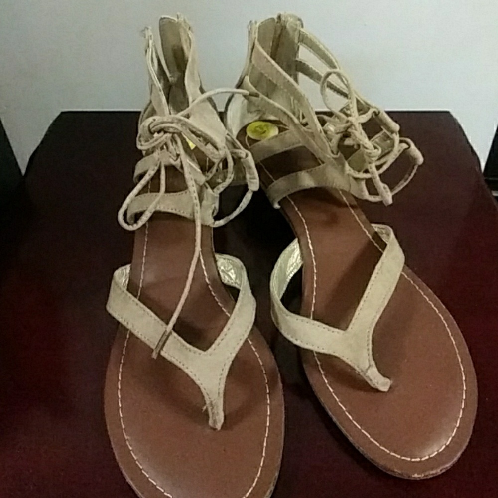 Sandal